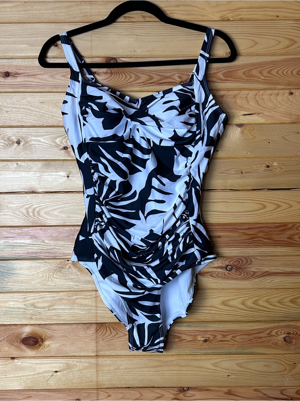Black & White Tropical Print One-Piece Swimsuit